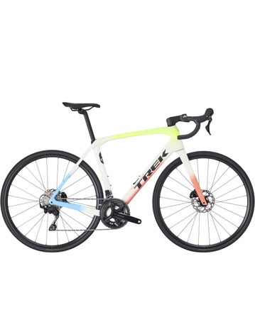 Trek Domane SL 5 Gen 4 2026 Era White/Glowstick/Coral Fade