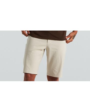 Adventure Mtb Short Specialized Mann Weiß Mountains